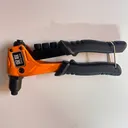 Riveter